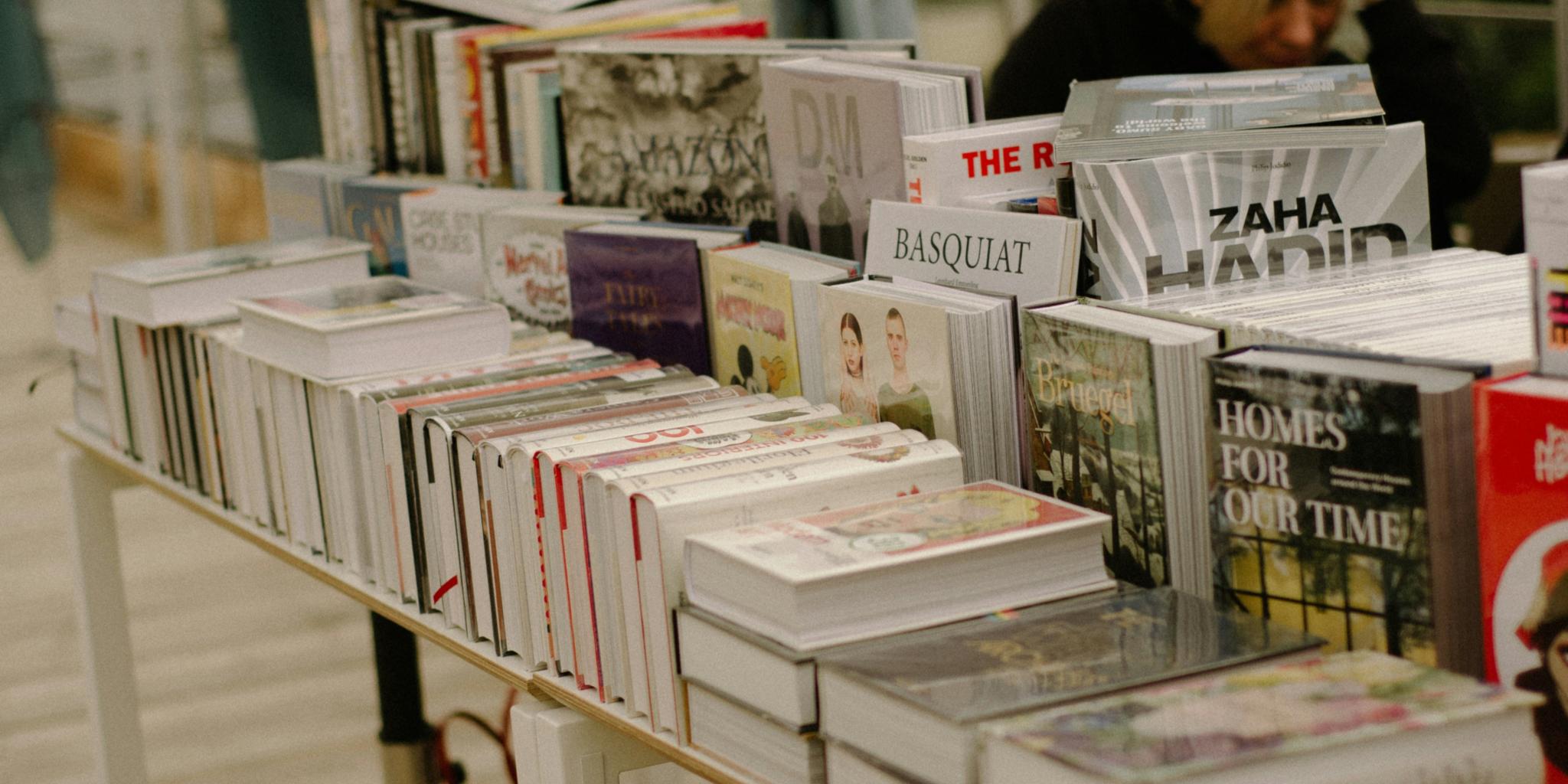 Fahrt zur Frankfurter Buchmesse mit dem momentum am 10.10.2026