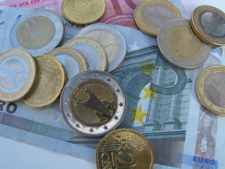 Themenfrühstück am 23.06.2026 im momentum: 'Wenn das Geld nicht reicht' (c) Johannes Simon / Pfarrbriefservice Themenfrühstück am 23.06.2026 im momentum: 'Wenn das Geld nicht reicht'