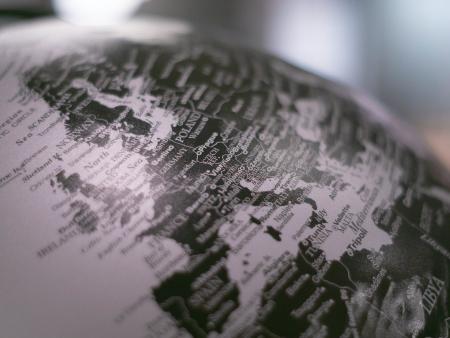 Gesprächsabend Migration & Flucht im Saarland am 22.09.2025 im momentum (c) Krzysztof Hepner / Unsplash Gesprächsabend Migration & Flucht im Saarland am 22.09.2025 im momentum